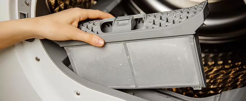 Signs Of A Clogged Dryer Lint Trap in Olney, Maryland